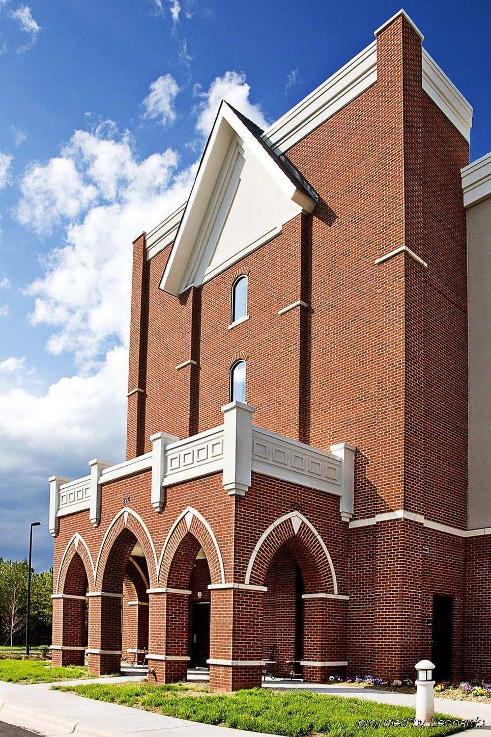 Hampton Inn Belmont At Montcross Exterior foto